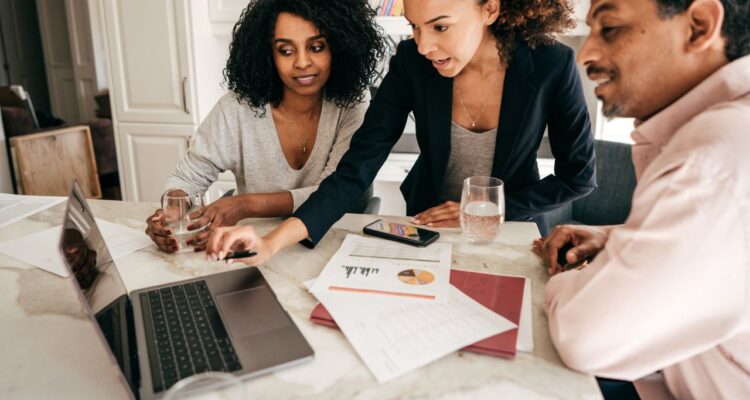 Como separar finanças pessoais e profissionais