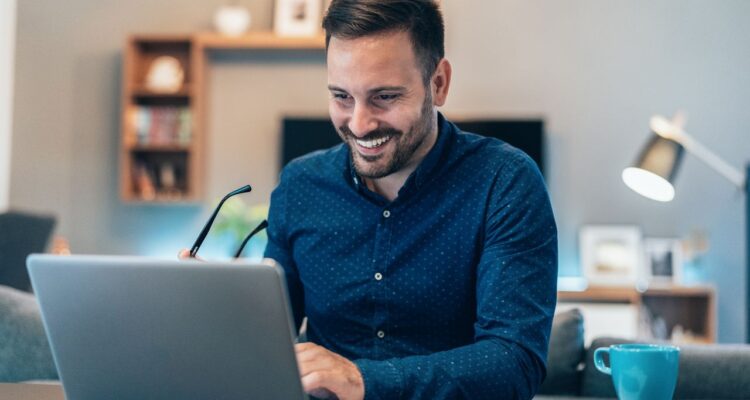 como contratar o primeiro funcionário sendo autonomo