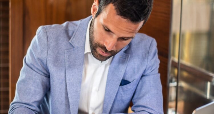 O que é Desenquadramento Entendendo a Próxima Fase do seu Negócio